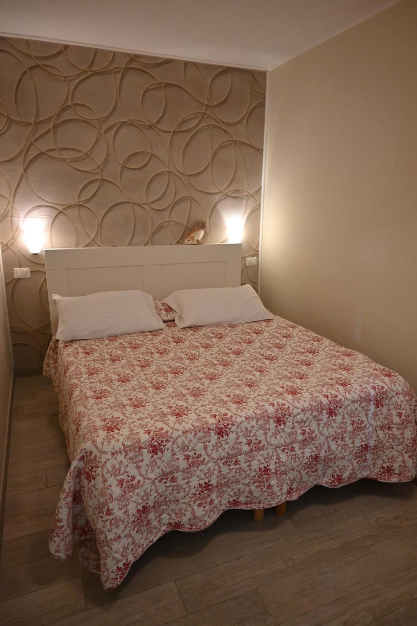 Residence Il Mandorlo Lacona Luaran gambar